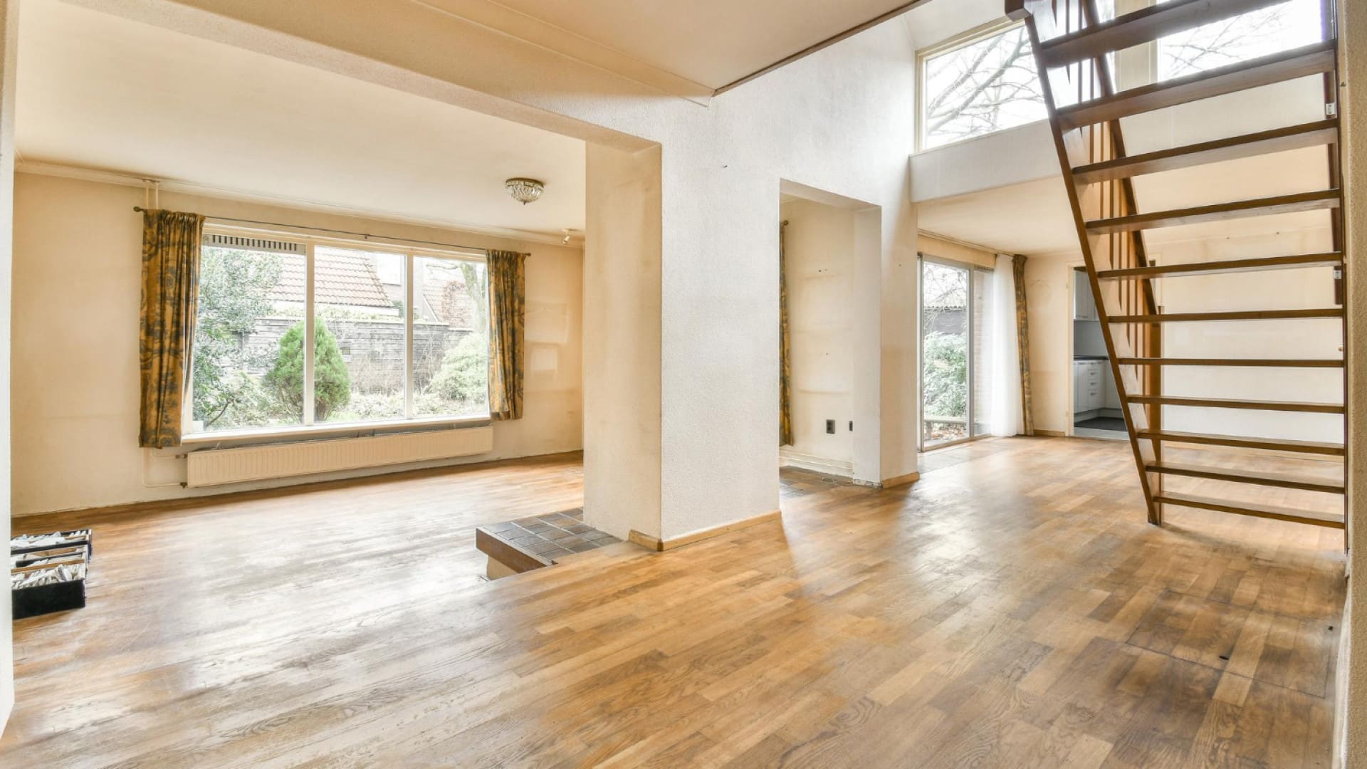 Maison ancienne : comment moderniser le sol sans sacrifier votre budget ?